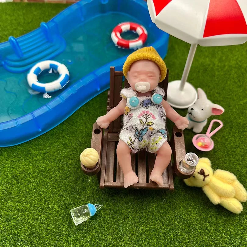 8cm Mini Silicone Reborn Baby Girl Doll with 2 Outfits