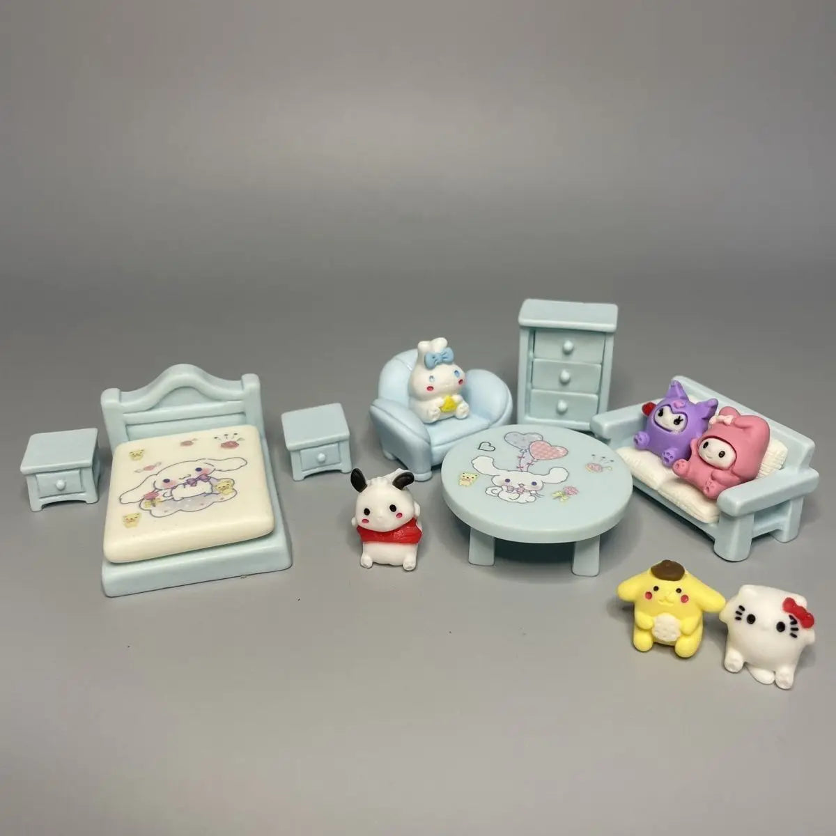 Kawaii Cat Miniature Dollhouse Furniture – Cute Collectible Room Decor