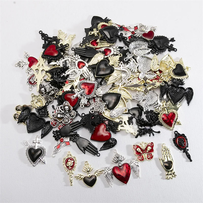  10pcs Halloween Gothic Charms – Random Styles
