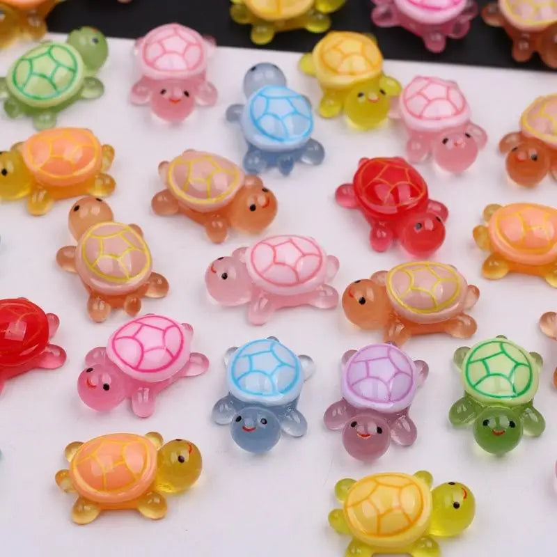 Glow Turtle Set – 1 Large + 100 Mini Luminous Resin Figurines