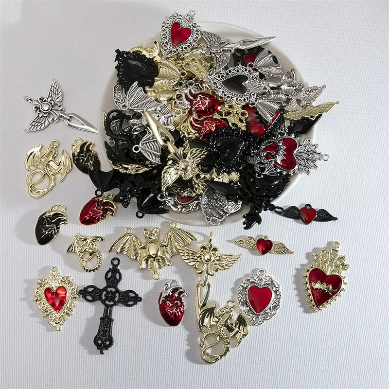  10pcs Halloween Gothic Charms – Random Styles