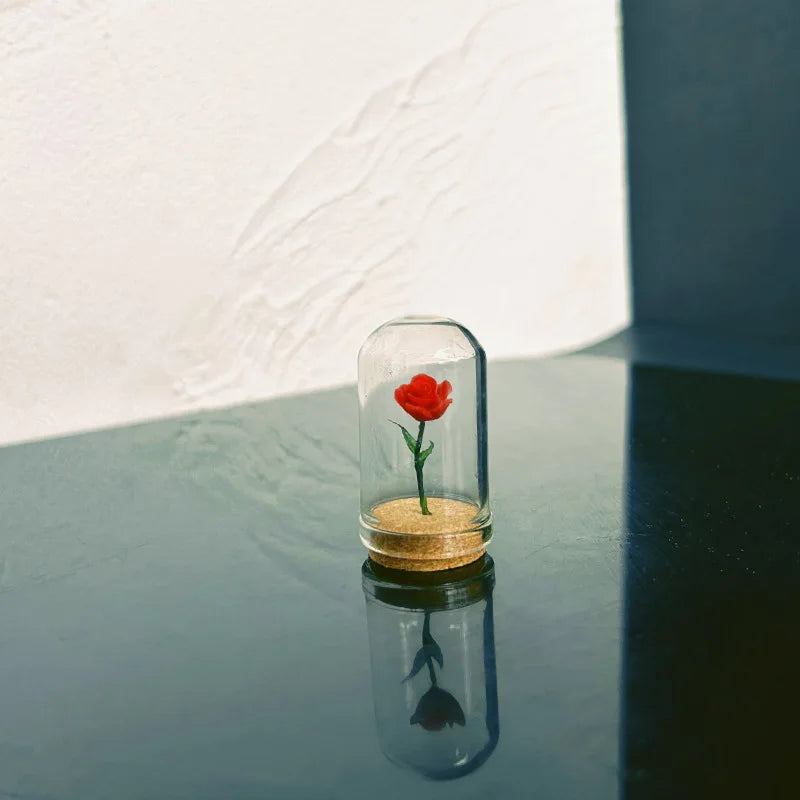 1/5pcs Mini Rose Under Glass Cloche – 1:12 Dollhouse Decoration