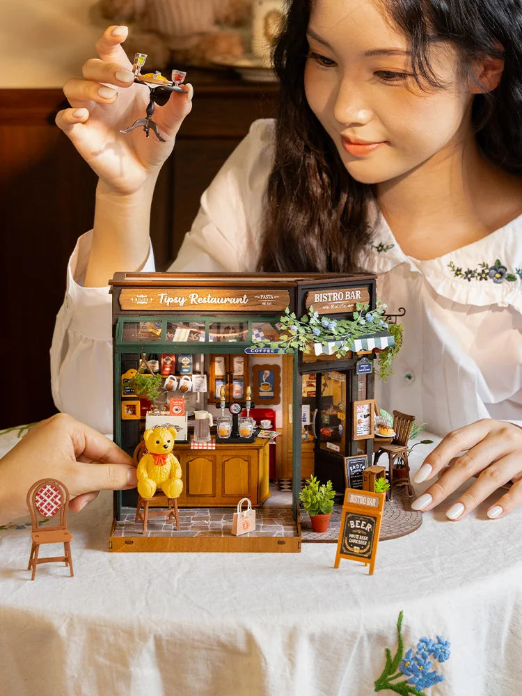 Robotime Rolife Tipsy Restaurant Miniature Kit
